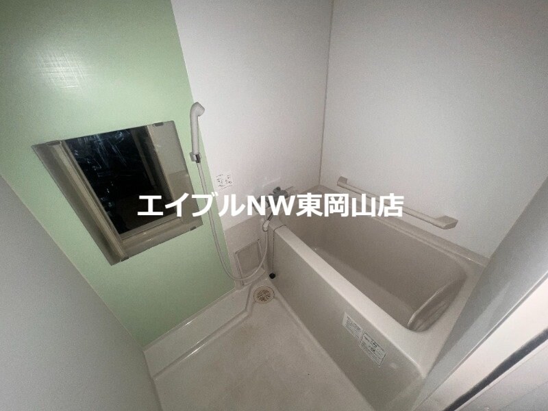 レオネクストブルーム長船の物件内観写真