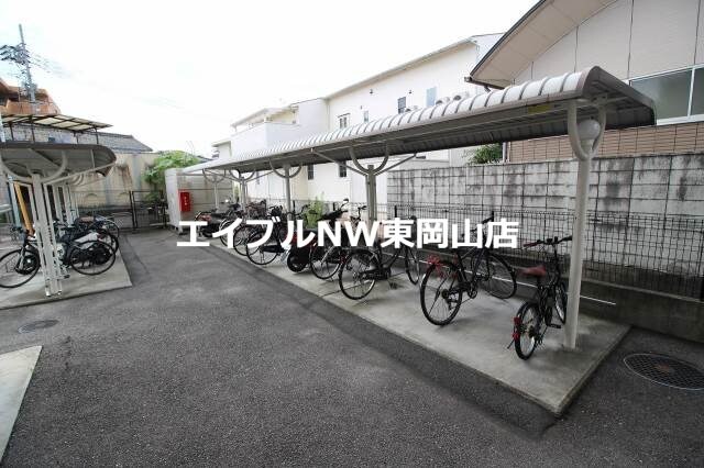 マリベール多聞の物件外観写真