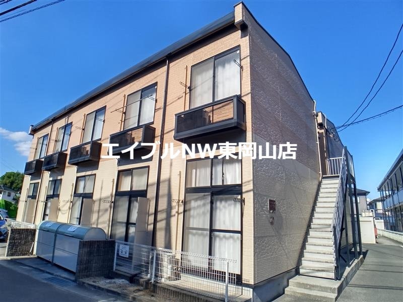 レオパレスプランドールの物件外観写真