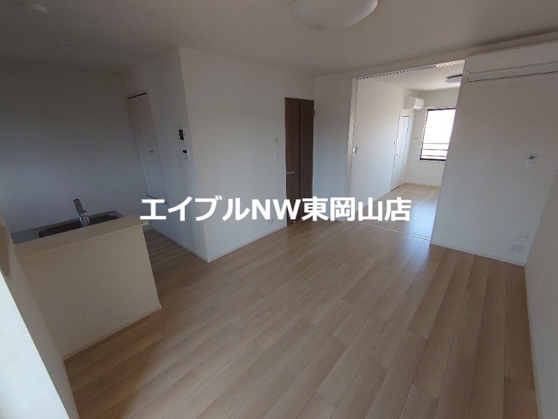 ウィステリア・メドウの物件内観写真