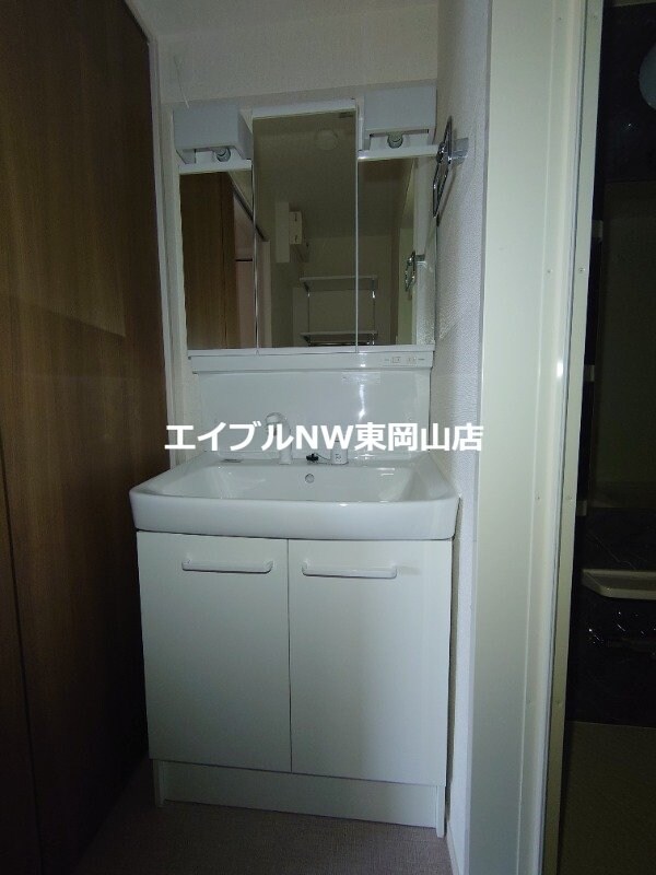 ウィステリア・メドウの物件内観写真