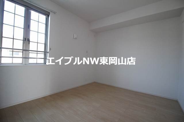 オフショアⅢの物件内観写真