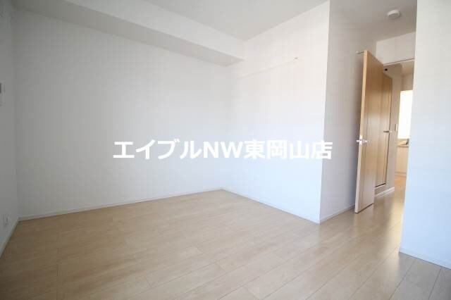 オフショアⅢの物件内観写真