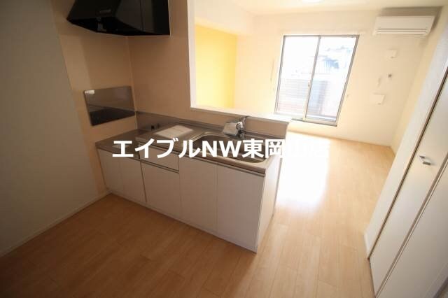 オフショアⅢの物件内観写真