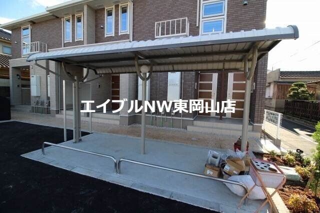 カレント沖の物件外観写真