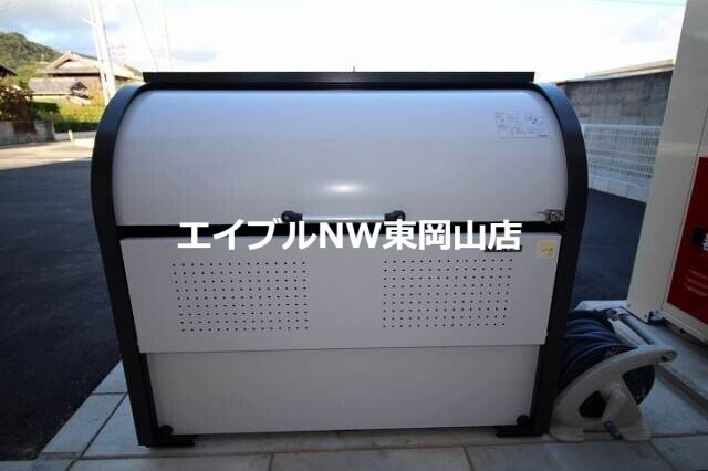 カレント沖の物件外観写真