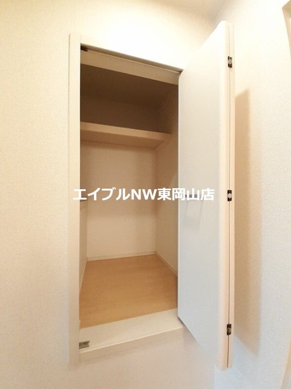 カレント沖の物件内観写真