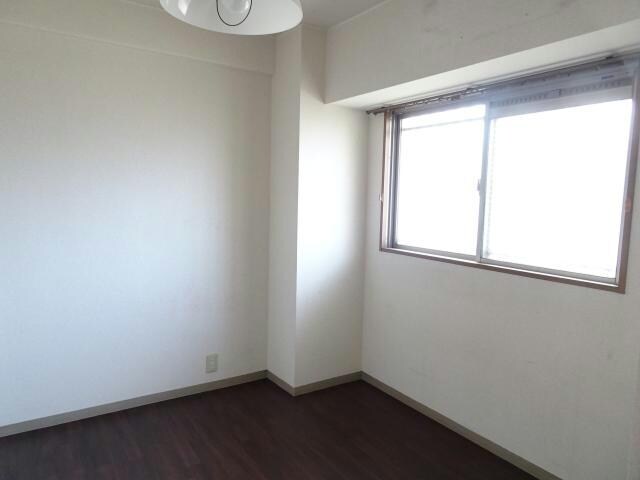 麻里布ガーデンプレイスの物件内観写真