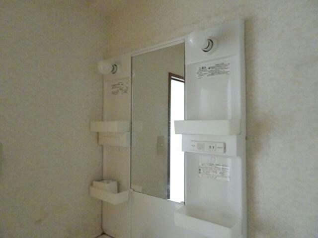 麻里布ガーデンプレイスの物件内観写真