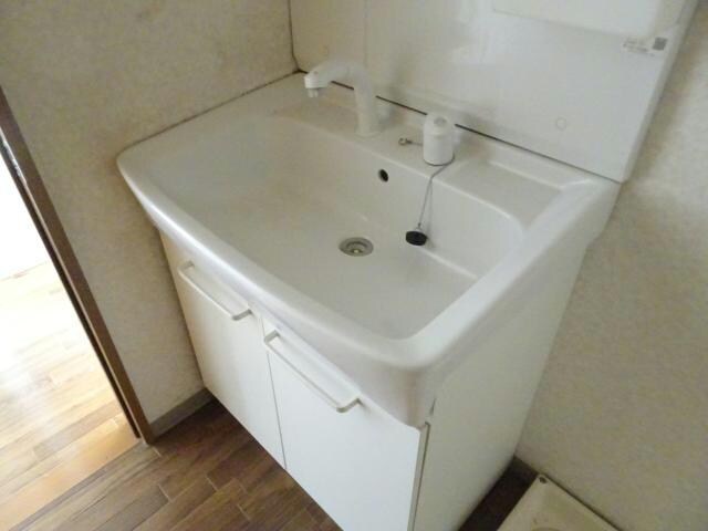 麻里布ガーデンプレイスの物件内観写真