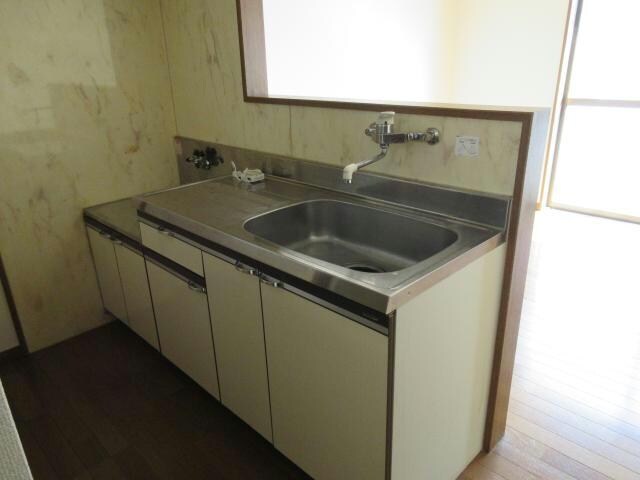 ｃｏｍｏｄｏマリフの物件内観写真