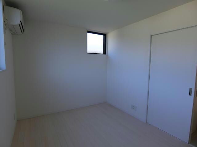 サン トロ ポローニアの物件内観写真