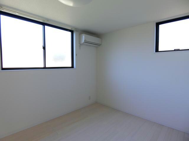 サン トロ ポローニアの物件内観写真