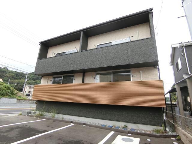 STEP!の物件外観写真