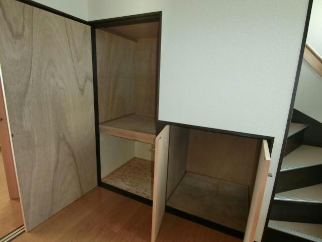 中村様貸家の物件内観写真