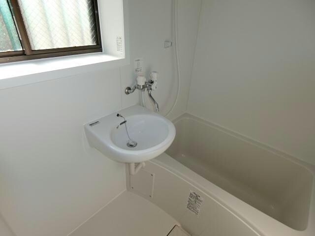 中村様貸家の物件内観写真