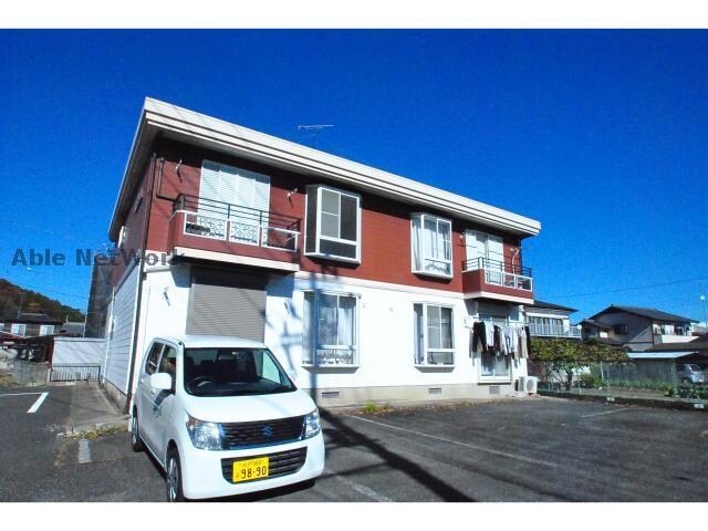 メゾンファミールⅠの物件外観写真