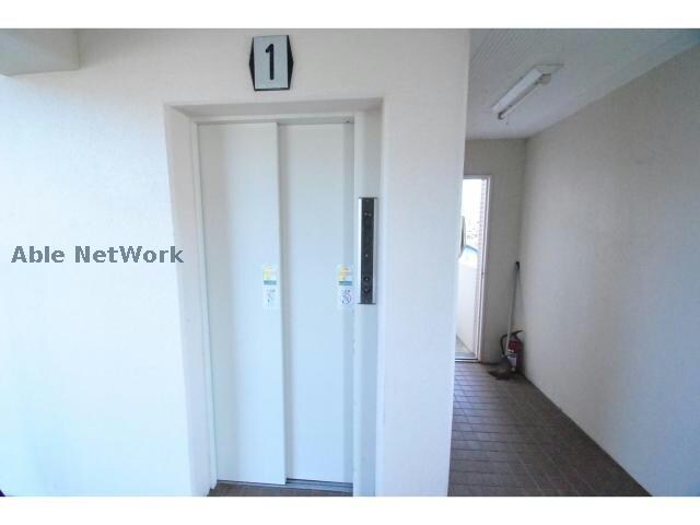 サンハイム千石の物件外観写真