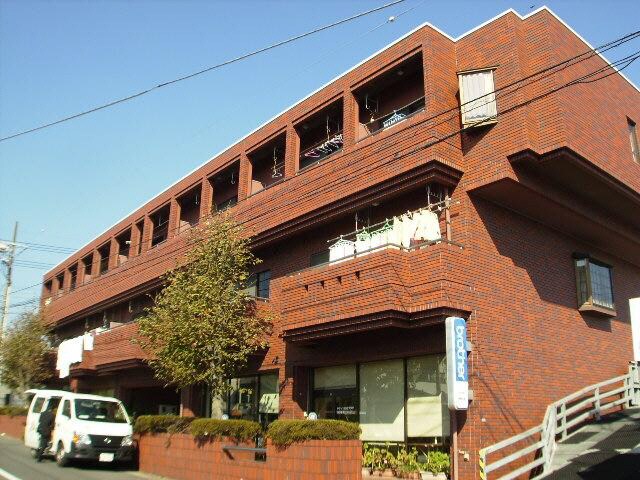 アプリコット多賀の物件外観写真