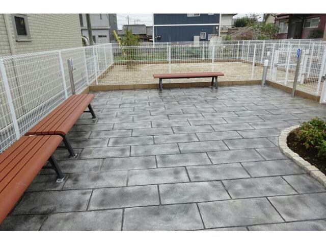 グランライト　Ａの物件外観写真