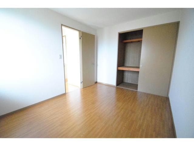 ガーデンコートの物件内観写真