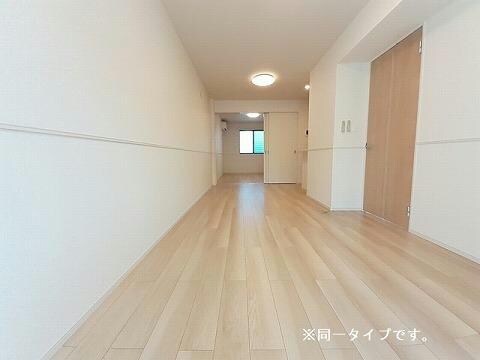 ラ・パーチェ　Ⅱの物件内観写真