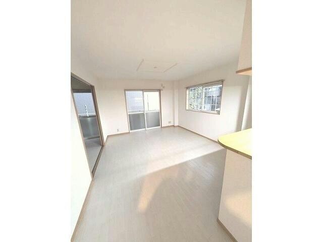 フィオーレの物件内観写真