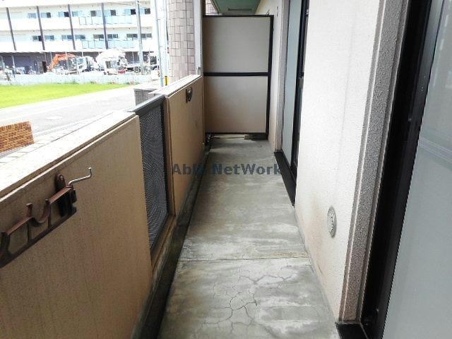 ラルジュウエストの物件内観写真