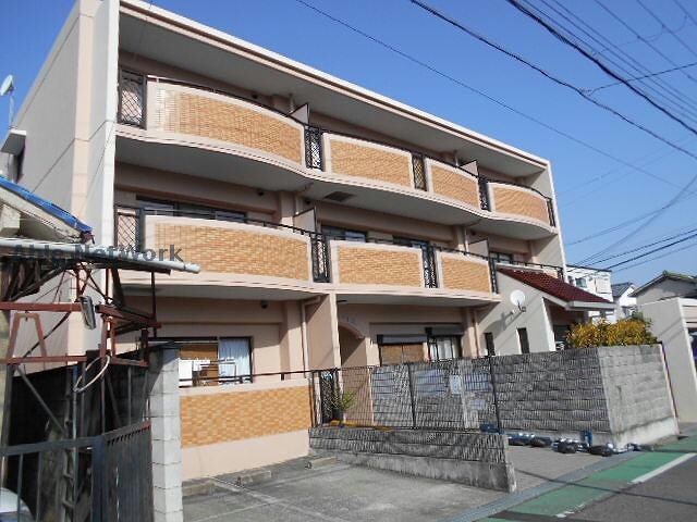 ホワイトロートスの物件外観写真