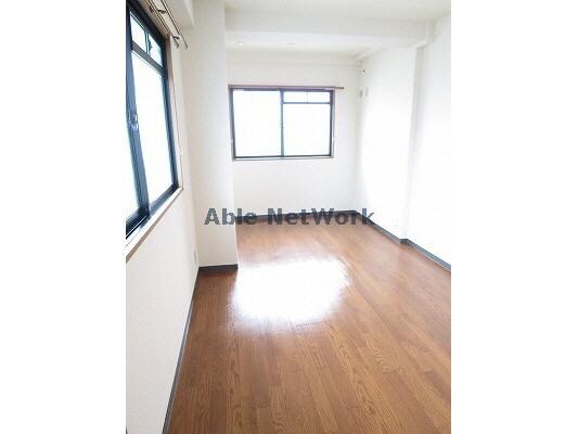 ホワイトロートスの物件内観写真