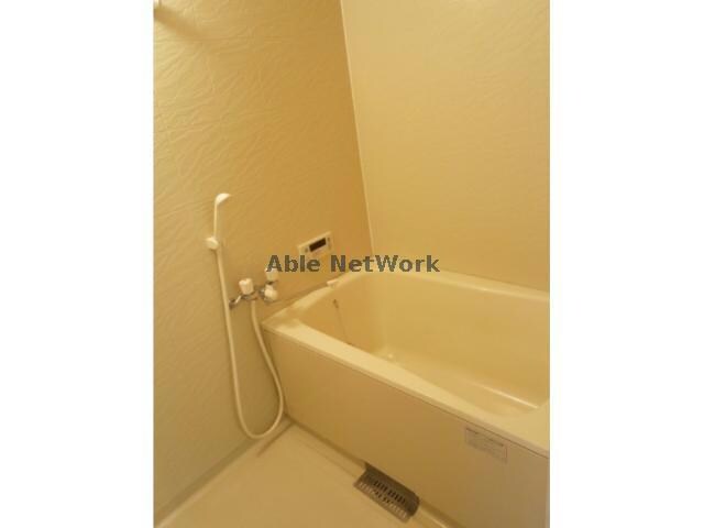 ホワイトロートスの物件内観写真