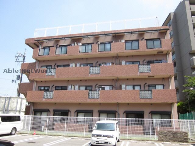 トリニティグレースの物件外観写真