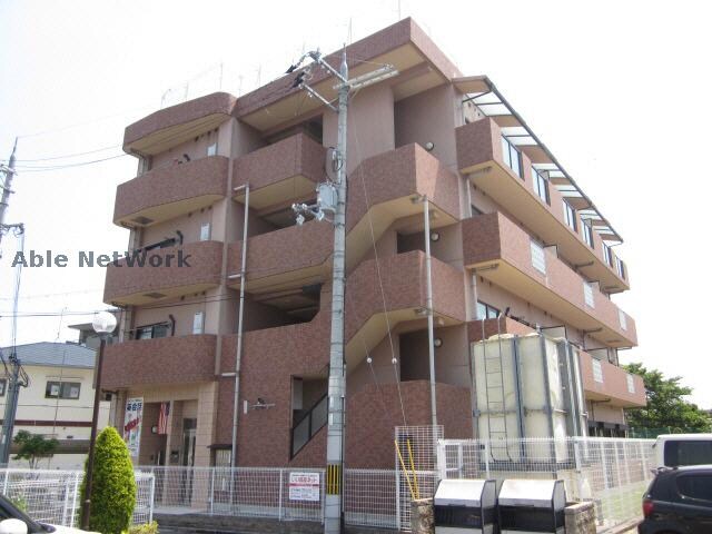 トリニティグレースの物件外観写真