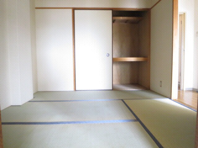 エレガントライフマンションの物件内観写真