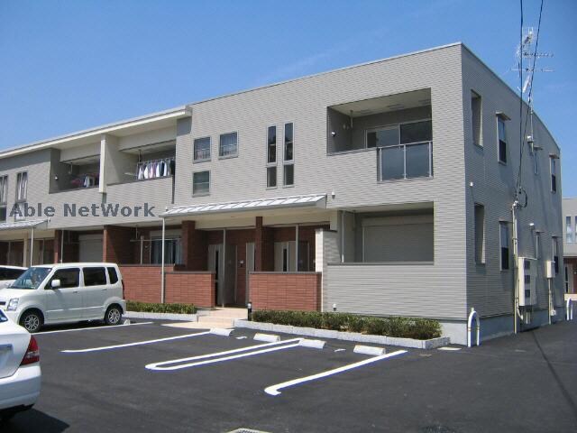 グランモデッサＡの物件外観写真