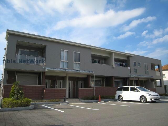 グランモデッサＡの物件外観写真