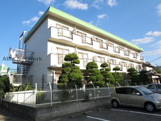 レディース金剛の物件外観写真