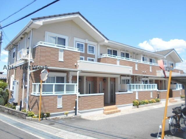 アプローズの物件外観写真