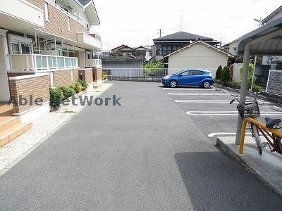 アプローズの物件外観写真