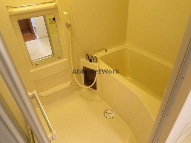 プレスト・コート弐番館の物件内観写真