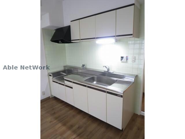 プレスト・コート弐番館の物件内観写真