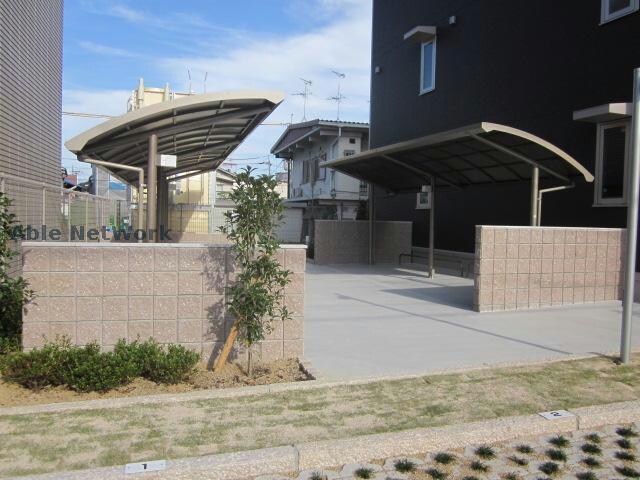 ファミリア金剛の物件外観写真