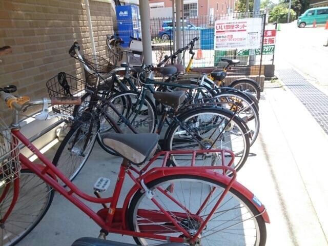 フルー　リールの物件外観写真