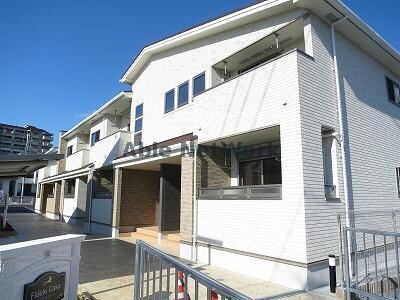 フィデール　カーサの物件外観写真