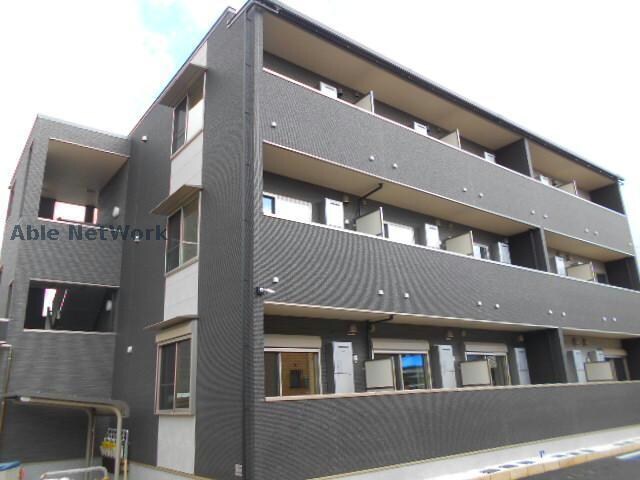 サンプラザ金剛の物件外観写真