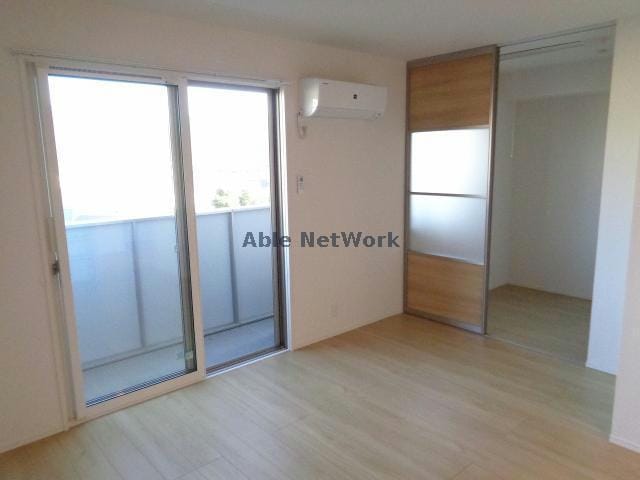 Flora Lilyの物件内観写真