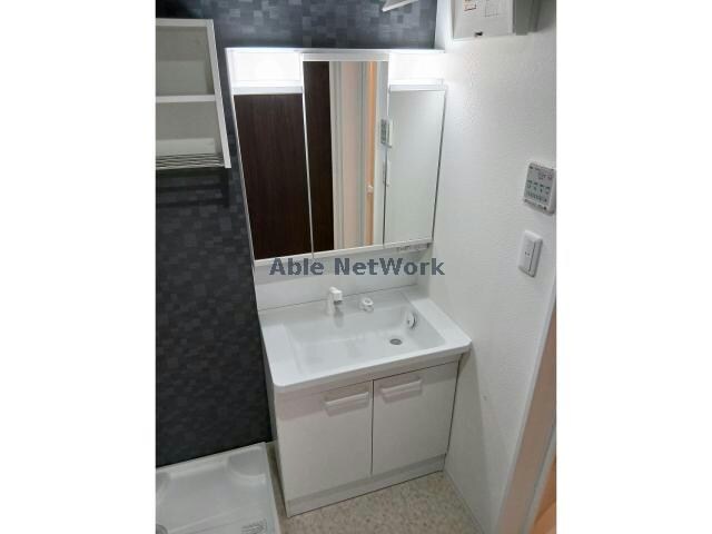 エヌエムキャトフヴァントゥレーズノースの物件内観写真