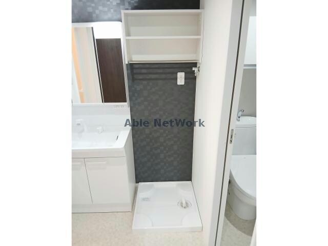 エヌエムキャトフヴァントゥレーズノースの物件内観写真