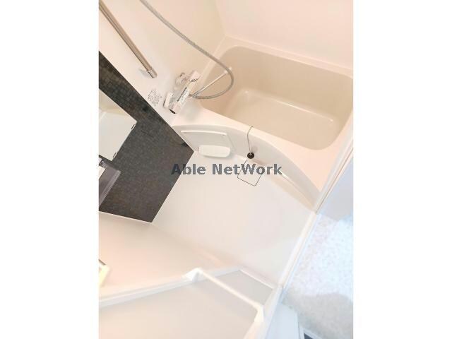 エヌエムキャトフヴァントゥレーズノースの物件内観写真