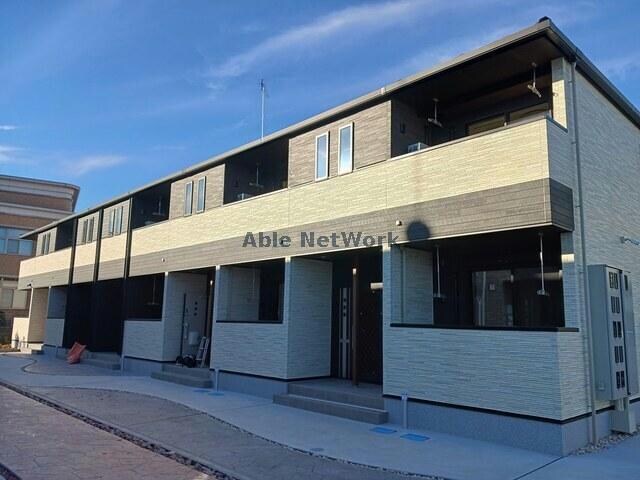 ラ・カーサ　セレーナの物件外観写真